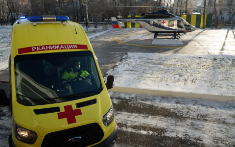 40% вылетов - на болезни органов дыхания: в Кировской области санавиация помогает спасать пациентов с COVID-19