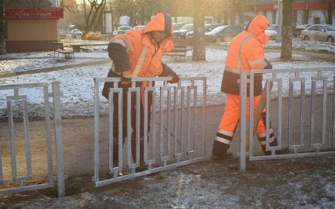 В Кирове впервые демонтировали установленные серые ограждения