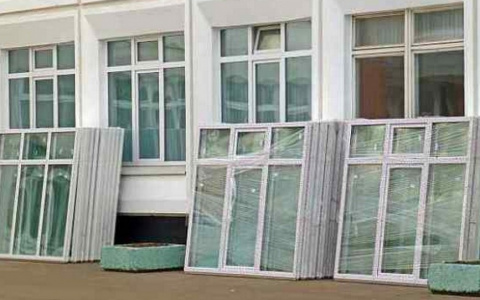 В 2021 году в кировских школах заменят ветхие окна