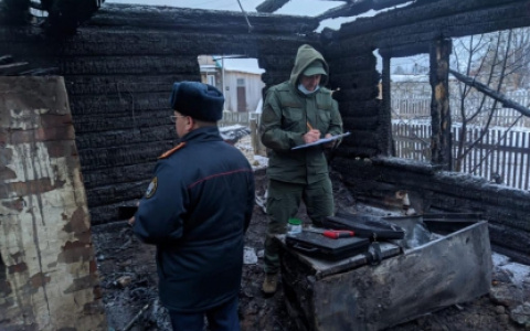 По факту поджога дома с детьми в Кировской области возбуждено уголовное дело