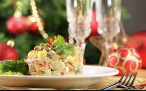 Эксперты выяснили, насколько подорожал среднестатистический оливье в 2020 году