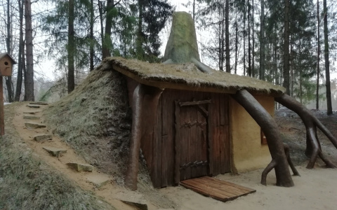 "Будут и огр, и даже болото": автор хижины Шрека в Советске рассказал о дальнейших планах