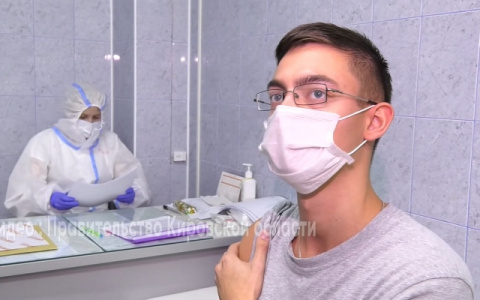 Вакцинация от COVID-19 в Кирове будет проходить даже в январские праздники