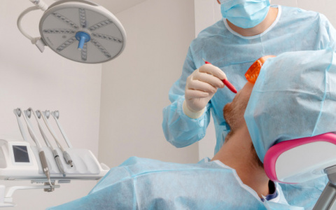 Кому доверить здоровье и красоту своих зубов?