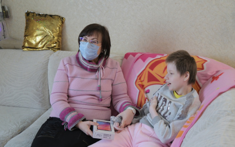 Руководитель группы компаний «Лайт» исполнил новогодние желания детей в Кирове