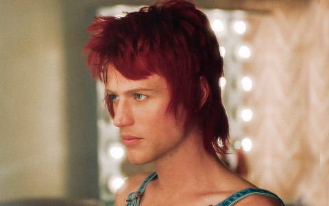 «Девяностые», «Дэвид Боуи. Человек со звезды» и другие эксклюзивные премьеры января в Wink