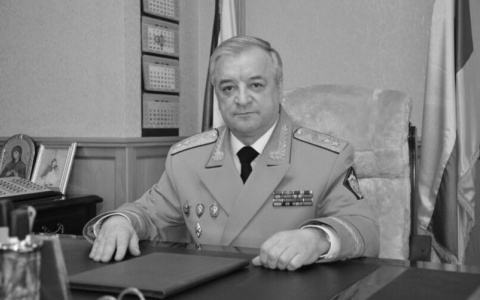 Умер бывший начальник УФСБ России по Кировской области Сергей Трушкин