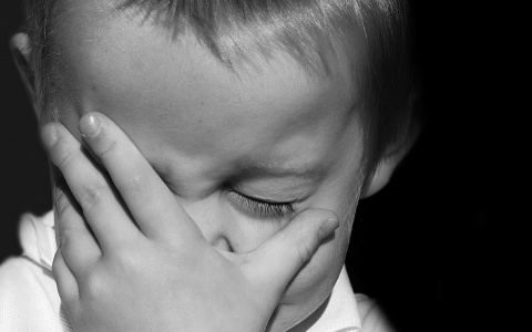 В Кировской области женщина почти год избивала 8-летнего сына