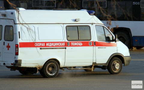 В Кировской области от ножевой раны в больнице скончалась 36-летняя женщина