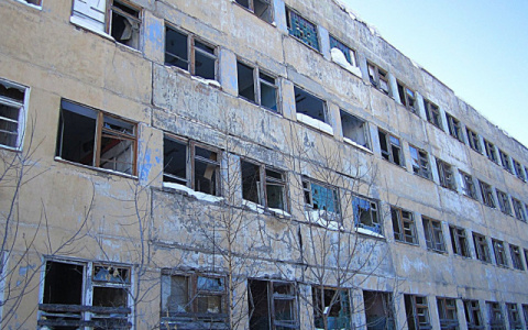 Девять зданий на территории КВАТУ в Кирове снесут до конца мая