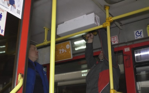 В кировских автобусах появились первые обеззараживатели воздуха