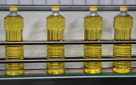 В Кирове бизнесмены купили у мошенников подсолнечное масло за 1,8 млн рублей