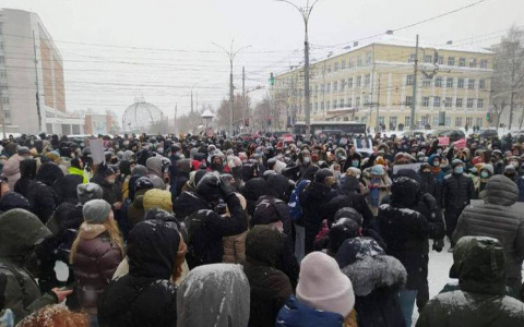 Госдума приняла закон об увеличении в 4 раза штрафов за неповиновение полиции