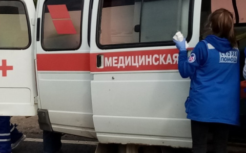 В Кирове мужчина дважды ударил 26-летнюю сотрудницу скорой помощи
