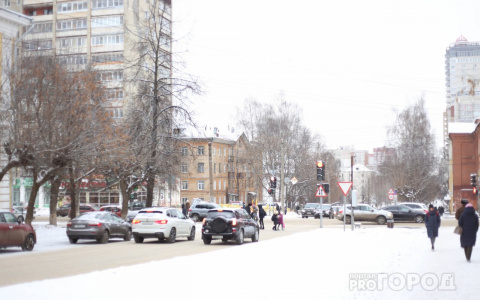 Кировчанам рекомендуют временно отказаться от личного транспорта