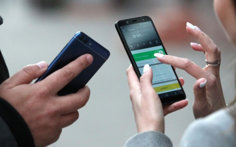 Неочевидные финансовые услуги, которые можно получить через телефон