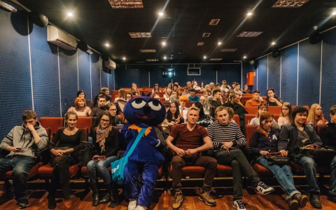 Мужские выходные в кинотеатре "Смена"