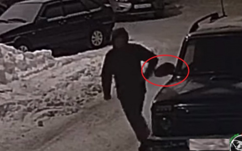 В Кирове разыскивают ночных игроков в "зеркальный боулинг" с автомобилями