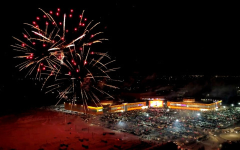 Праздник в честь открытия ТРЦ «Макси» прошел в Кирове