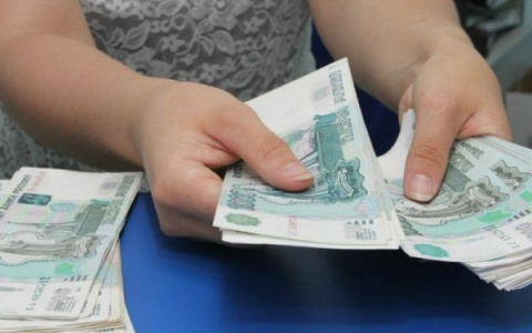 Как сдать вещь в ломбард и сразу получить деньги: два важных условия