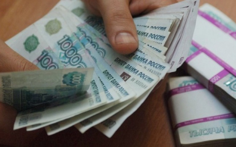 В Кирово-Чепецке сотрудника администрации поймали на взятке