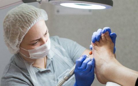 Не только эстетика, но и здоровье: в Кирове открылся специализированный центр педикюра