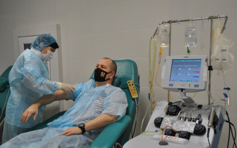 Сотрудник Росгвардии стал донором костного мозга для тяжелобольной женщины