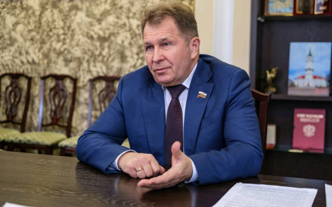 Председатель ОЗС Геннадий Коновалов рассказал, как должны работать депутаты