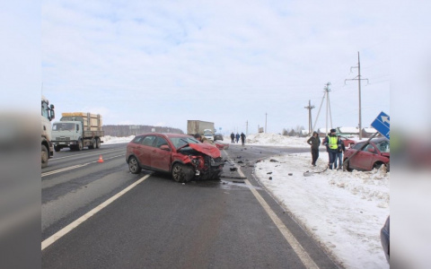Что обсуждают в Кирове: смертельное ДТП и несостоявшееся мошенничество