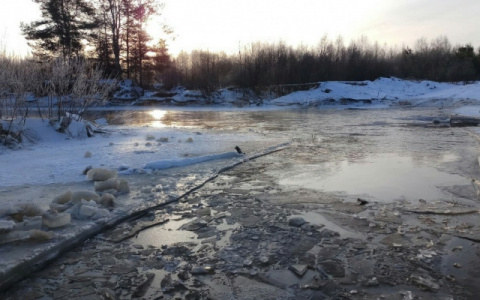 В воде Вятки обнаружили фенол: кировчане заметили запах лекарств у воды из-под крана