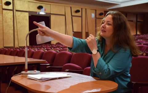 «Паники не было. Актерам паника противопоказана»: режиссер Кировского театра кукол рассказала, как театр пережил пандемию