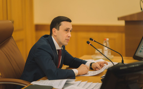 В правительстве обсудили легализацию трудовых отношений в Кировской области 