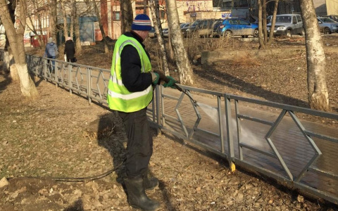 В Кирове начали подготовку города к майским праздникам
