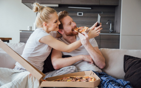 Пицца в подарок: раскрываем промокод на доставку бесплатной пиццы в Кирове