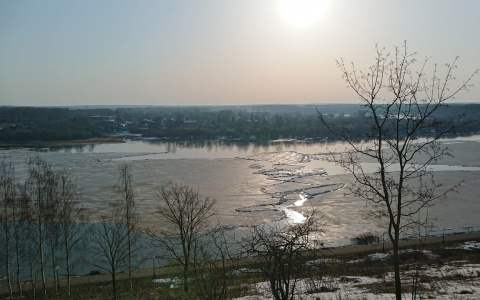 В реке Вятке увеличился уровень воды на 64 сантиметра за сутки