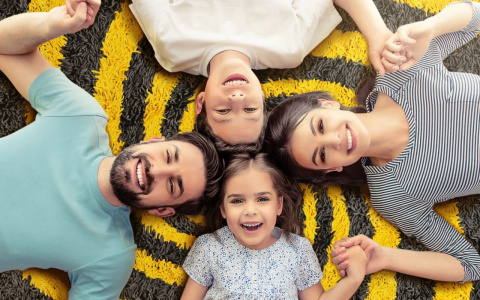 Билайн предлагает семьям тариф "Близкие люди" с общим счетом