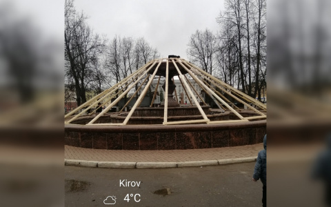 Фонтан на Театральной площади в Кирове готовят к открытию