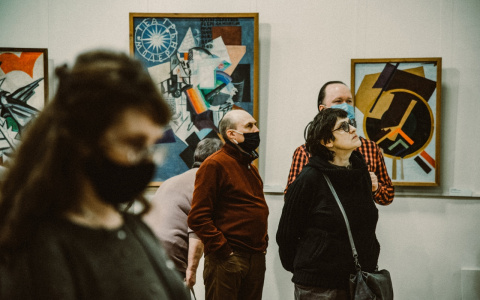 В Кирове открылась выставка с работами Кандинского, которые нашли в подвале в Яранске