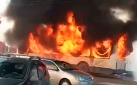 Глава АТП рассказал, почему загорелся троллейбус в Кирове