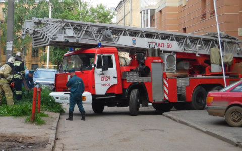 Какие шлагбаумы во дворах Кирова снесут: объясняют спасатель и юрист