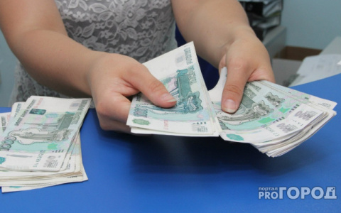 Что изменится с 1 мая: доплаты к пенсиям и штрафы за высадку детей-безбилетников