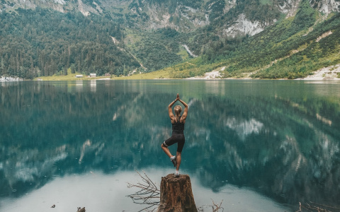 Необыкновенная удача Водолеев и трудовые выходные Рака: гороскоп на 4 мая 2021 года