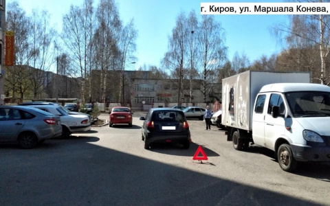 В Кирове иномарка сбила 9-летнего ребенка на велосипеде