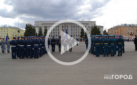 Фоторепортаж: в Кирове прошла репетиция Парада Победы