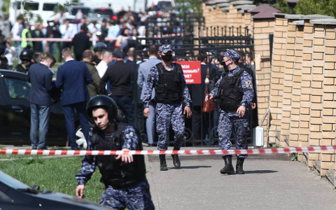 После стрельбы в Казани в кировских школах усилят меры безопасности
