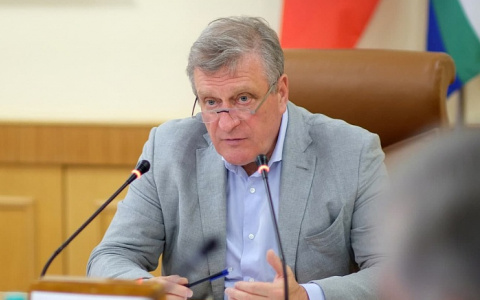 Игорь Васильев призвал увеличить темпы вакцинации от COVID-19 в Кировской области