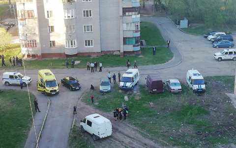 Тело на газоне увидела девочка-подросток: появились подробности гибели ребенка на Филейке