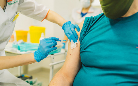 В торговом центре Кирова появится пункт вакцинации от COVID-19