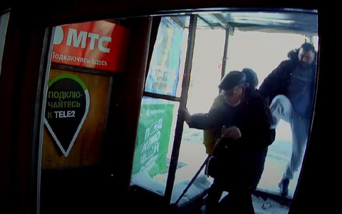 Известна мера пресечения мужчине, пнувшему инвалида в спину в Кирове