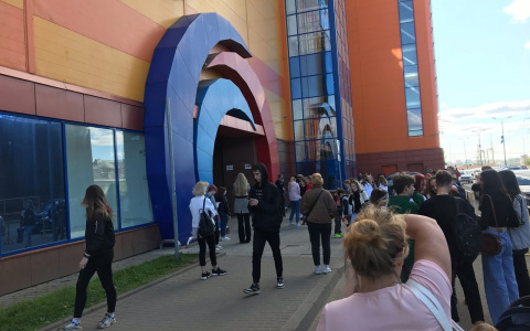 В Кирове из ТЦ «Jam Молл» эвакуировали всех посетителей